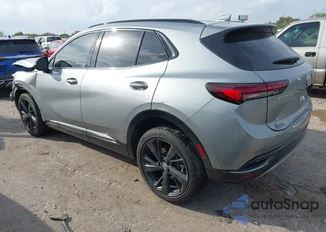 2023 Buick Envision Preferred Fwd z USA, uszkodzony, nr VIN LRBAZLR47PD015002